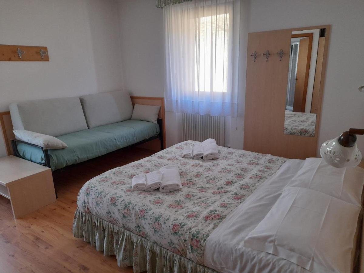 Hotel Garni B&B Maffei Pinzolo Kültér fotó
