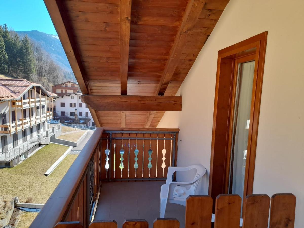 Hotel Garni B&B Maffei Pinzolo Kültér fotó