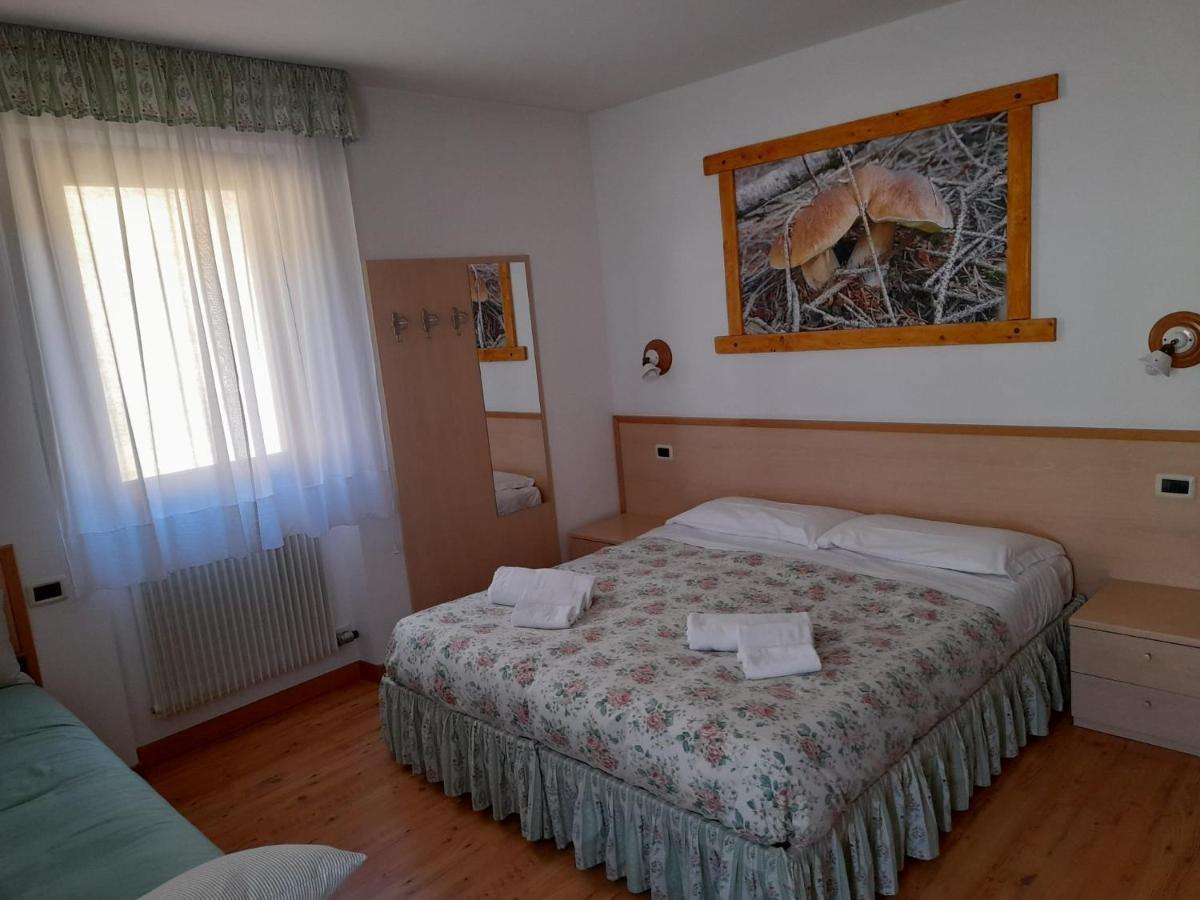 Hotel Garni B&B Maffei Pinzolo Kültér fotó
