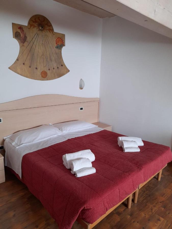 Hotel Garni B&B Maffei Pinzolo Kültér fotó